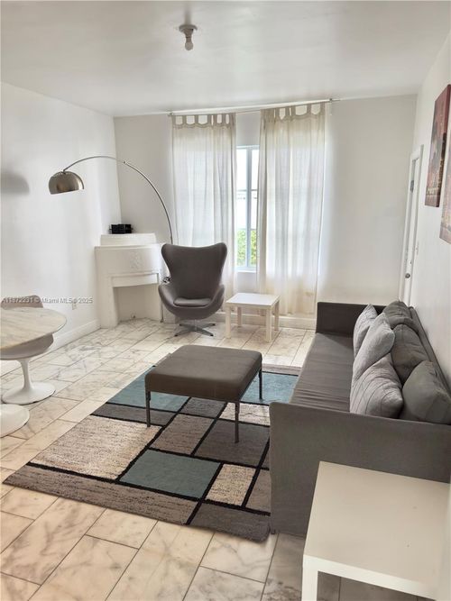 5-922 Jefferson Ave, Miami Beach, FL, 33139-8459 | Card Image