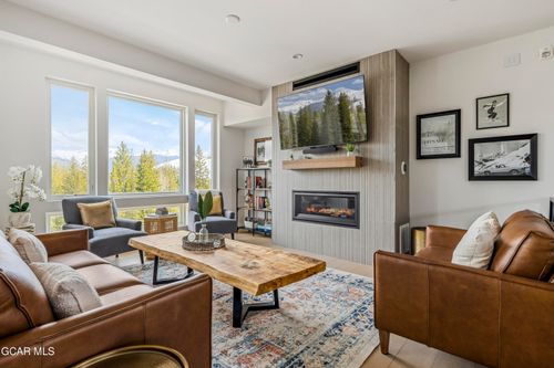405 Bear Trl, Winter Park, CO, 80482-5350 | Card Image