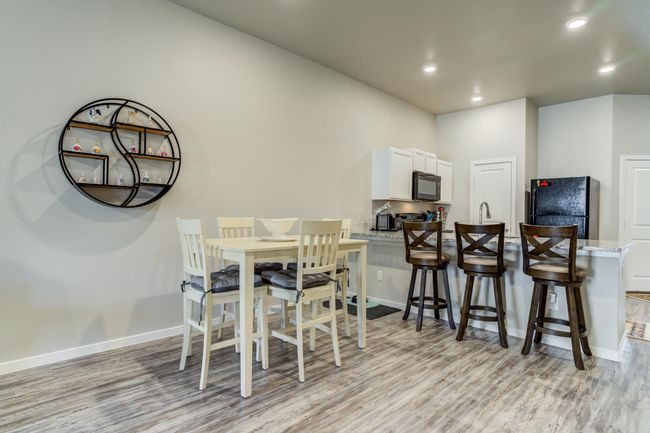 2109 Avenue J, Home with 6 bedrooms, 4 bathrooms and null parking in Lubbock TX | Image 9