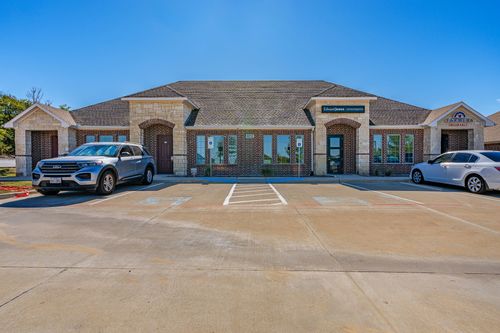 100-and-200-8212 Liberty Grove Rd, Rowlett, TX, 75089-2323 | Card Image