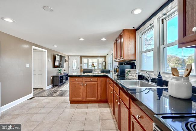 7204 Orth Rd, House other with 2 bedrooms, 1 bathrooms and null parking in SPARROWS POINT MD | Image 18