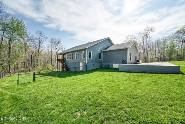 380 Mountain Preserve Pkwy, House other with 3 bedrooms, 2 bathrooms and null parking in Crab Orchard TN | Image 5