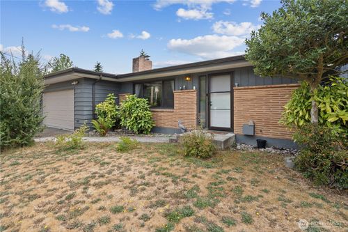 1719 S 243rd St, Des Moines, WA, 98198-8636 | Card Image