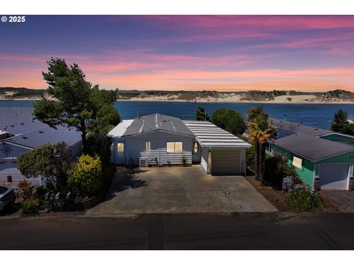 610-1601 Rhododendron Dr, Florence, OR, 97439-9307 | Card Image