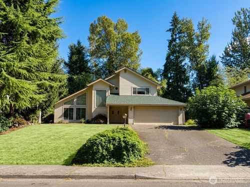 20 150th Pl Ne, Bellevue, WA, 98007-5056 | Card Image