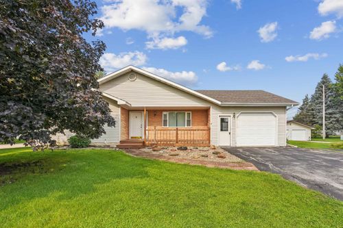719 S 4th St, Osage, IA, 50461-1909 | Card Image