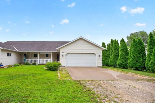 1407 S Garden St, Lake City, MN, 55041-1941 | Card Image