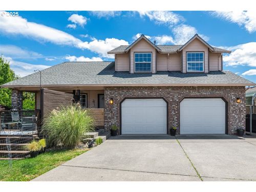 3253 Se 24th Ter, Gresham, OR, 97080 | Card Image