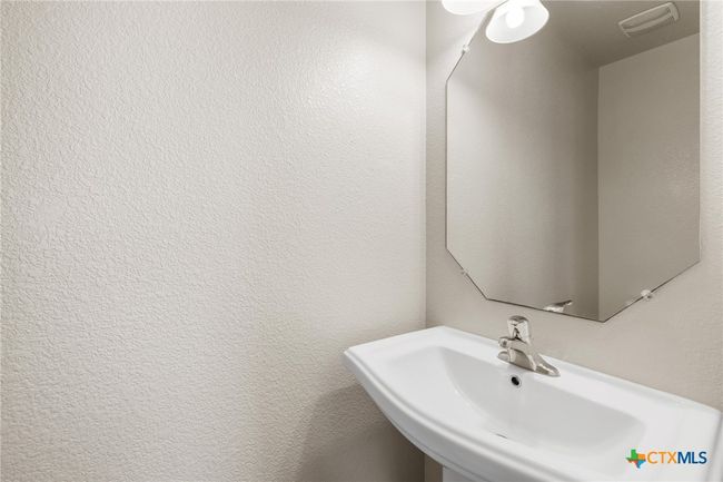 6402 Clear Brook Dr, House other with 4 bedrooms, 3 bathrooms and null parking in Killeen TX | Image 16