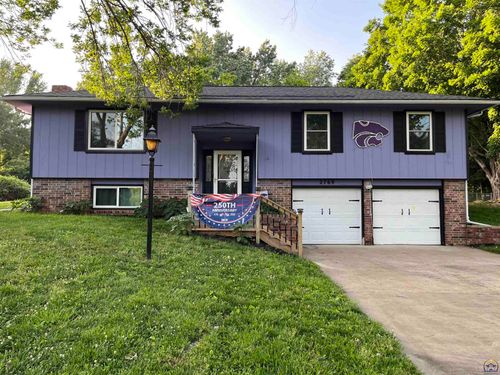 2769 Se Allen Dr, Topeka, KS, 66605-2053 | Card Image