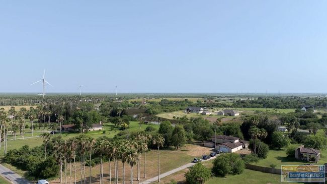 108 Palma Ln, House other with 3 bedrooms, 3 bathrooms and 2 parking in Bayview TX | Image 32