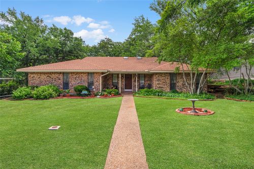 1455 Warrington Ct, Fort Worth, TX, 76112-2937 | Card Image