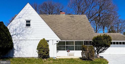 8005 Douglas Rd, WYNDMOOR, PA, 19038-7605 | Card Image