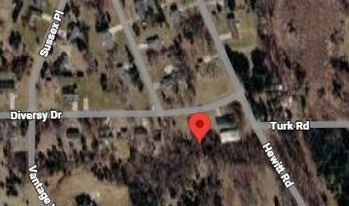 105 Diversy Dr, Brooklyn, MI, 49230-8930 | Card Image
