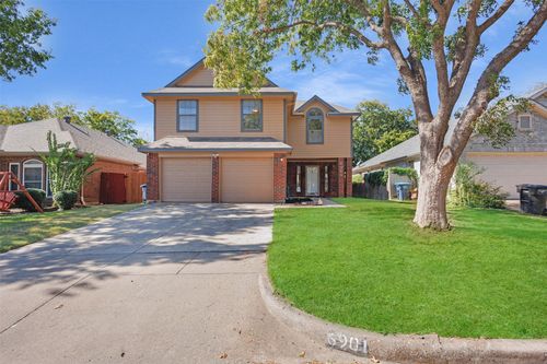6901 Black Wing Dr, Fort Worth, TX, 76137-3318 | Card Image