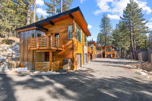 10199 Donner Lake Rd, Truckee, CA, 96161-3602 | Card Image