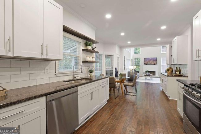 1000 Compass Pointe Chase, House other with 4 bedrooms, 3 bathrooms and 2 parking in Alpharetta GA | Image 10