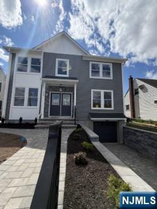 459 Washington Ave, Rutherford, NJ, 07070-1313 | Card Image