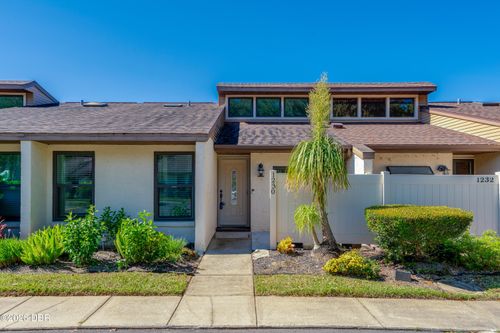 1230 Charter Oaks Cir, Holly Hill, FL, 32117-2563 | Card Image