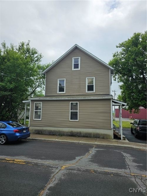 541 W End Ave, Carthage, NY, 13619-1064 | Card Image