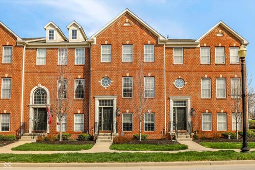 345 Autumn Dr, Carmel, IN, 46032-7403 | Card Image