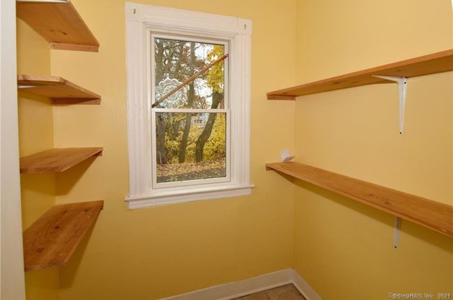70 - 68-70 Sterling St, Home with 9 bedrooms, 3 bathrooms and 5 parking in Hartford CT | Image 21
