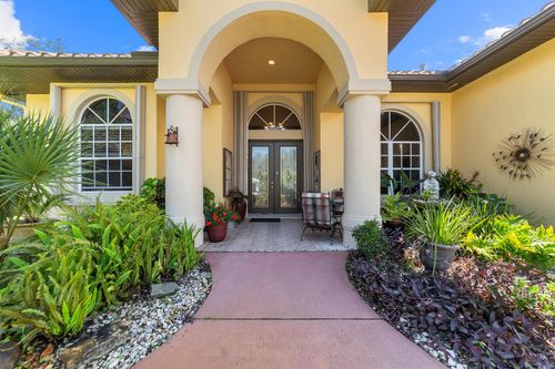 654 Cavern Ter, Sebastian, FL, 32958-6550 | Card Image