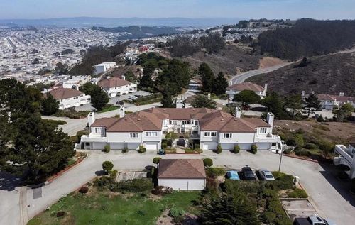 apt-10-741 Pointe Pacific, Daly City, CA, 94014-3486 | Card Image