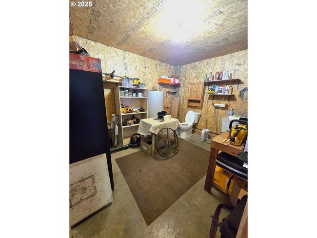 401 Main St, House other with 3 bedrooms, 2 bathrooms and 1 parking in Unity OR | Image 25