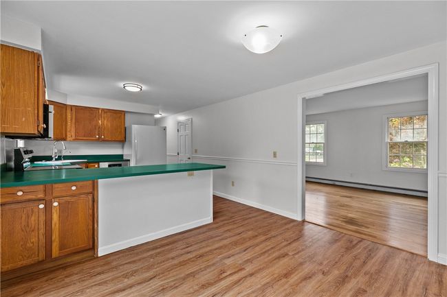 20 Samson Ln, House other with 5 bedrooms, 3 bathrooms and 6 parking in Middletown RI | Image 11