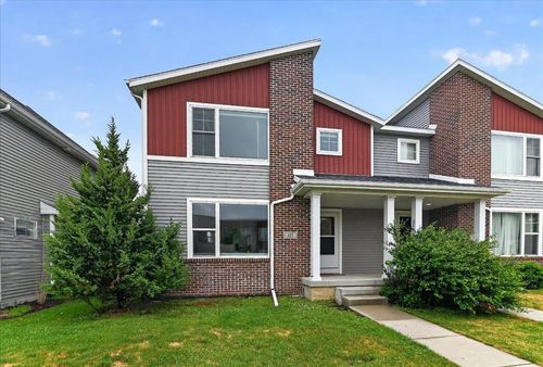 117 Milky Way, MADISON, WI, 53718-2945 | Card Image
