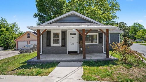 501 Apple St, Burlington, NC, 27217-2449 | Card Image