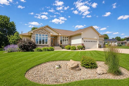 1507 18th Ave Sw, Austin, MN, 55912-2700 | Card Image