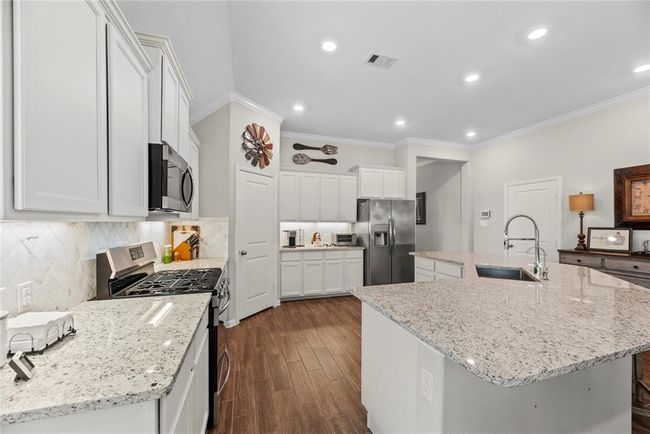 Very clean, modern kitchen | Image 9