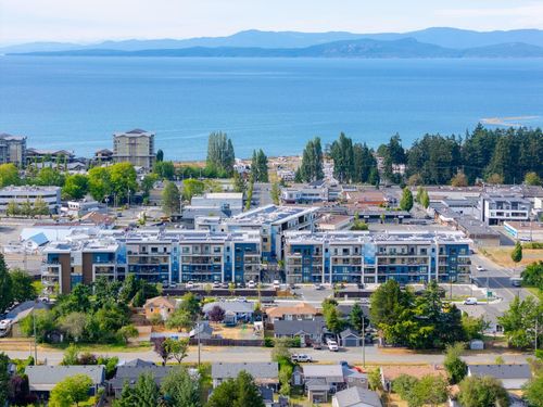 406-140 Jensen Ave W, Parksville, BC, V9P0H7 | Card Image