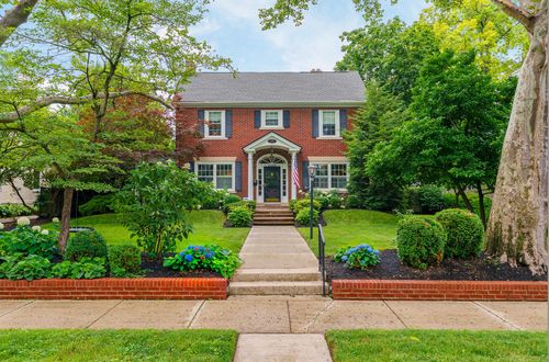 2356 Sherwood Rd, Bexley, OH, 43209-2147 | Card Image
