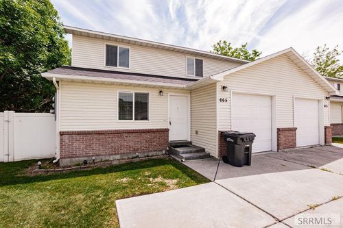 665 Meppen Dr, Idaho Falls, ID, 83401-5212 | Card Image