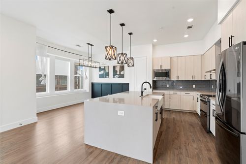 unit-105-1804 Ripley St, Dallas, TX, 75204-4582 | Card Image