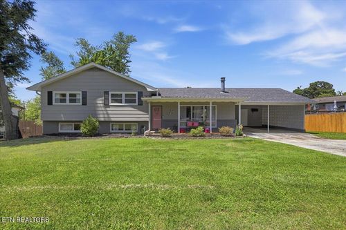 8705 Cranwood Drive, Knoxville, TN, 37923 | Card Image