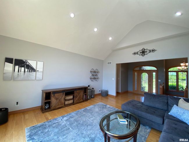 13202 N Kelstadt Rd, House other with 3 bedrooms, 4 bathrooms and null parking in Brimfield IL | Image 13