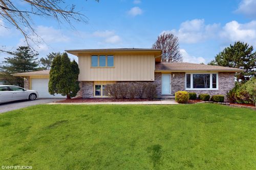 14320 S Elizabeth Ln, Homer Glen, IL, 60491-9347 | Card Image