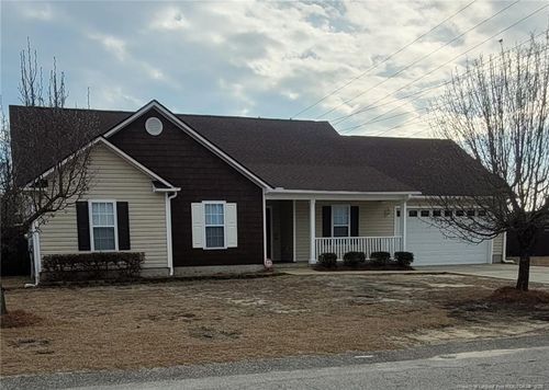 409 Lewis Clark Dr, Hope Mills, NC, 28348-8024 | Card Image