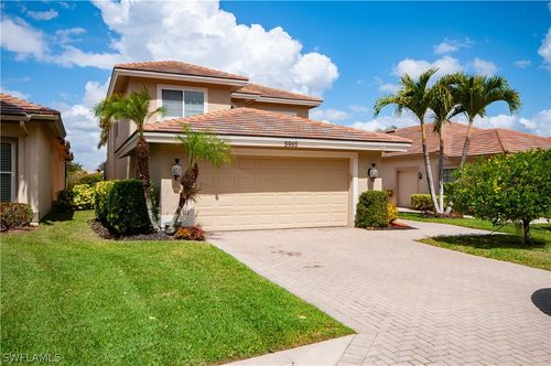 5965 Ashford Ln, Naples, FL, 34110-2396 | Card Image