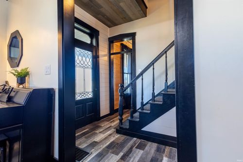 873 E 1100 S, Keystone, IN, 46759-9725 | Card Image