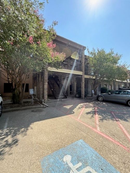 ste-123-362 Oaks Trl, Garland, TX, 75043-8016 | Card Image