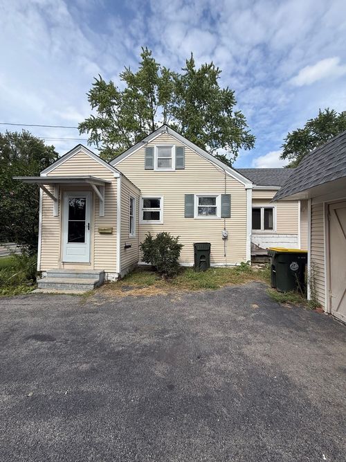 541 Puaski Boulevard, Bellingham, MA, 02019 | Card Image