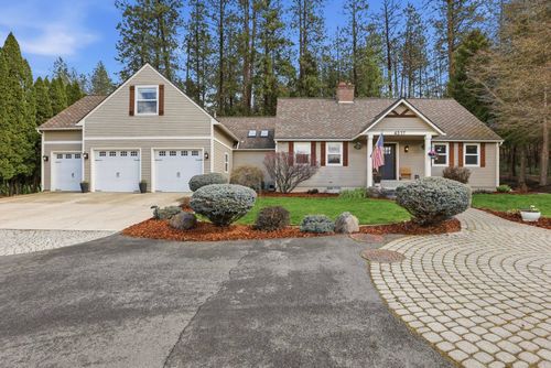 4317 S Evergreen Rd, Spokane Valley, WA, 99037-9138 | Card Image