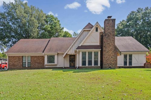 2956 Honey Tree Dr, Germantown, TN, 38138-7219 | Card Image