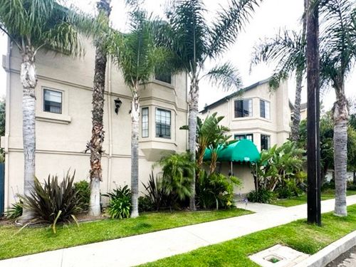 202-1130 Newport Ave, Long Beach, CA, 90804-6414 | Card Image