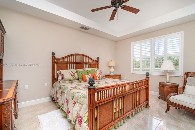 B - 10659 Pelican Preserve Blvd, Condo with 3 bedrooms, 2 bathrooms and null parking in FORT MYERS FL | Image 17